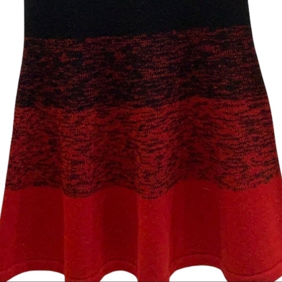 ROJA by Ann Tobias Vintage Black/Red Wool Trumpet Skirt Sz Small - Picture 3 of 6